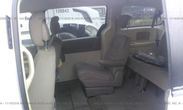 Photo 7 VIN: 2A4RR2D14AR442020 - CHRYSLER TOWN AND COUNTRY 