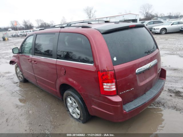 Photo 2 VIN: 2A4RR2D16AR333297 - CHRYSLER TOWN & COUNTRY 