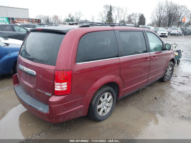 Photo 3 VIN: 2A4RR2D16AR333297 - CHRYSLER TOWN & COUNTRY 