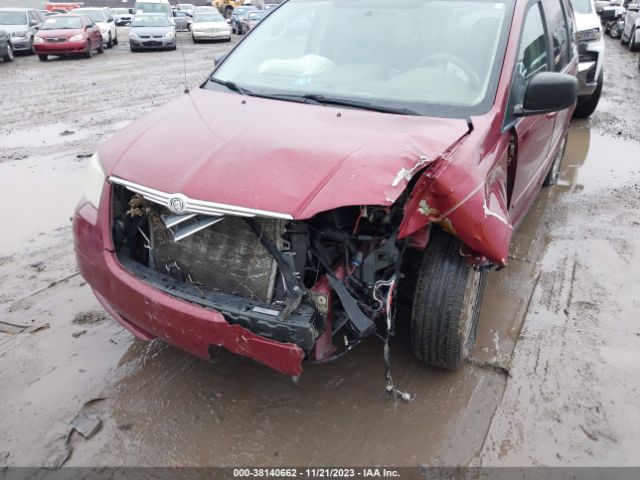 Photo 5 VIN: 2A4RR2D16AR333297 - CHRYSLER TOWN & COUNTRY 