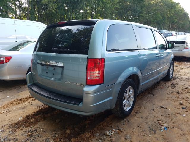 Photo 3 VIN: 2A4RR2D17AR374540 - CHRYSLER TOWN & COU 