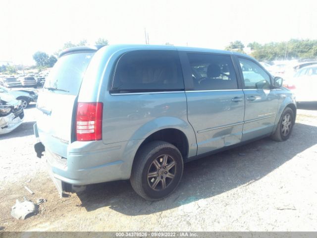 Photo 3 VIN: 2A4RR2D17AR421663 - CHRYSLER TOWN & COUNTRY 