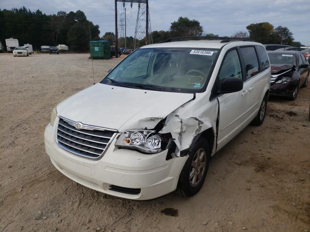 Photo 1 VIN: 2A4RR2D17AR422070 - CHRYSLER TOWN & COU 