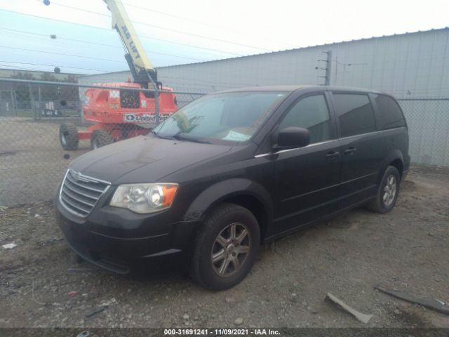 Photo 1 VIN: 2A4RR2D19AR456303 - CHRYSLER TOWN & COUNTRY 