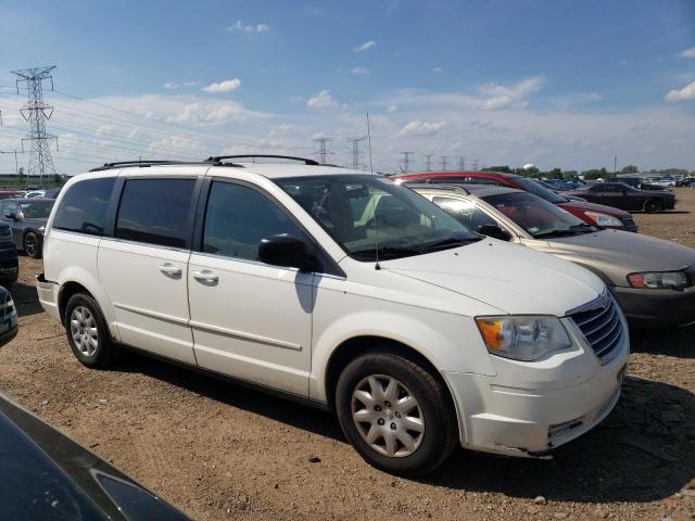 Photo 3 VIN: 2A4RR4DE0AR178549 - CHRYSLER TOWN & COU 