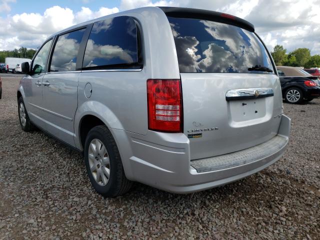 Photo 2 VIN: 2A4RR4DE0AR186330 - CHRYSLER TOWN &AMP COU 