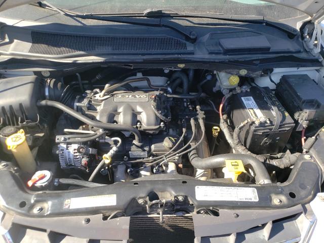 Photo 6 VIN: 2A4RR4DE1AR108963 - CHRYSLER TOWN & COU 