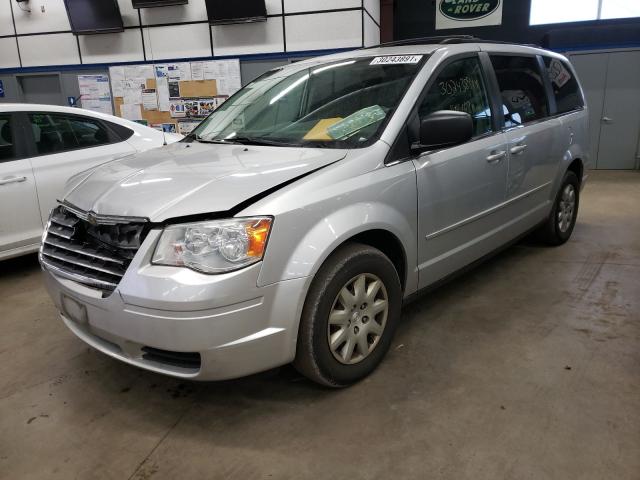 Photo 1 VIN: 2A4RR4DE1AR240556 - CHRYSLER TOWN & COU 