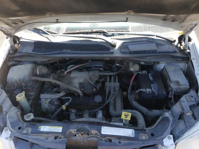 Photo 6 VIN: 2A4RR4DE1AR272147 - CHRYSLER TOWN &AMP COU 