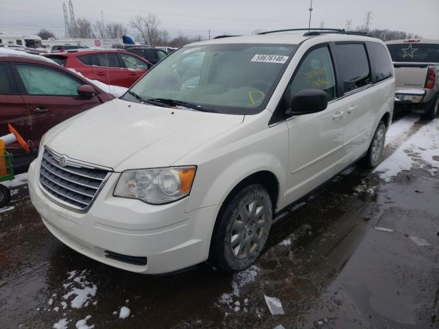 Photo 1 VIN: 2A4RR4DE2AR109619 - CHRYSLER TOWN & COU 