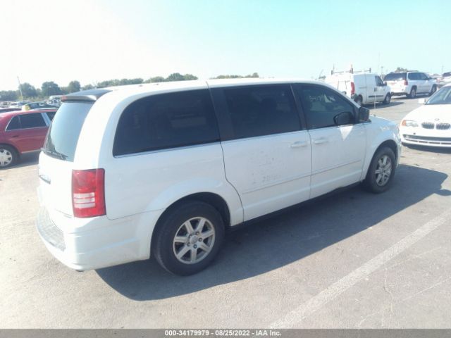 Photo 3 VIN: 2A4RR4DE2AR259312 - CHRYSLER TOWN & COUNTRY 