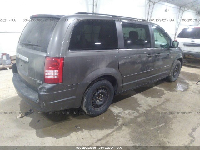 Photo 3 VIN: 2A4RR4DE2AR347034 - CHRYSLER TOWN & COUNTRY 