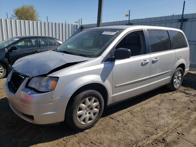 Photo 1 VIN: 2A4RR4DE5AR143084 - CHRYSLER TOWN &AMP COU 