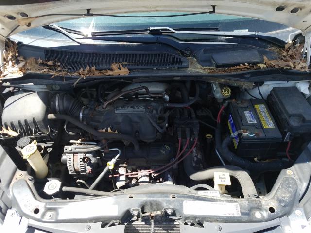 Photo 6 VIN: 2A4RR4DE5AR309670 - CHRYSLER TOWN &AMP COU 