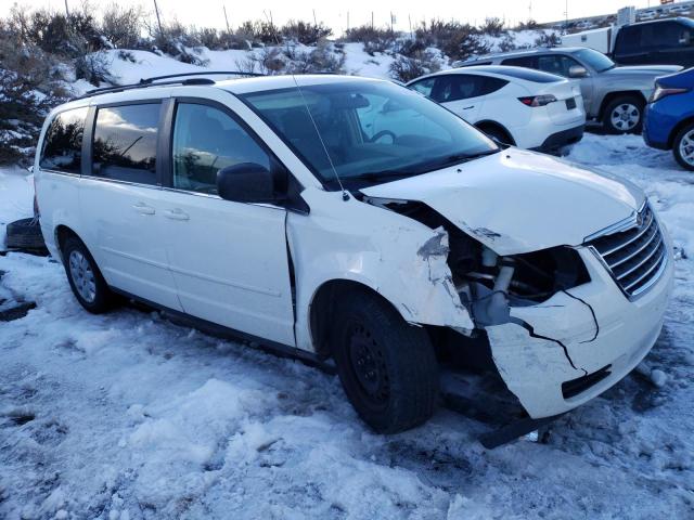 Photo 3 VIN: 2A4RR4DE5AR368640 - CHRYSLER TOWN & COU 