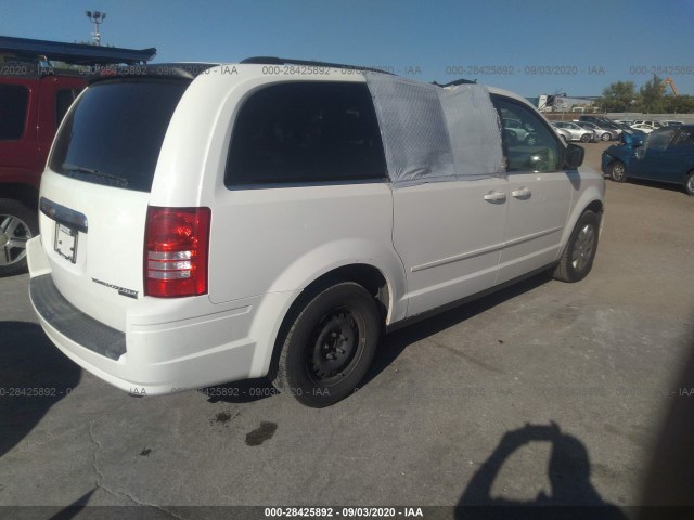 Photo 3 VIN: 2A4RR4DE5AR374051 - CHRYSLER TOWN & COUNTRY 