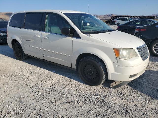 Photo 3 VIN: 2A4RR4DE6AR213336 - CHRYSLER TOWN & COU 