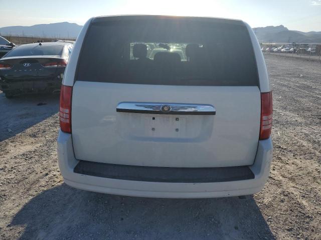 Photo 5 VIN: 2A4RR4DE6AR213336 - CHRYSLER TOWN & COU 