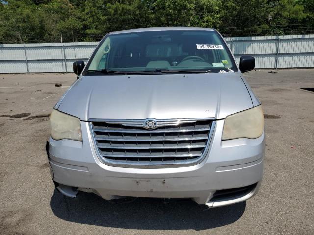 Photo 4 VIN: 2A4RR4DE6AR304865 - CHRYSLER TOWN AND C 