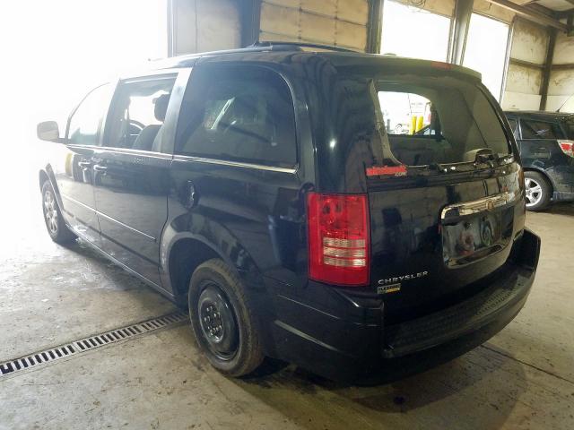 Photo 2 VIN: 2A4RR4DE6AR322833 - CHRYSLER TOWN & COU 