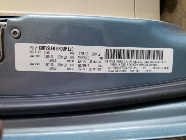 Photo 9 VIN: 2A4RR4DE7AR103749 - CHRYSLER TOWN & COU 