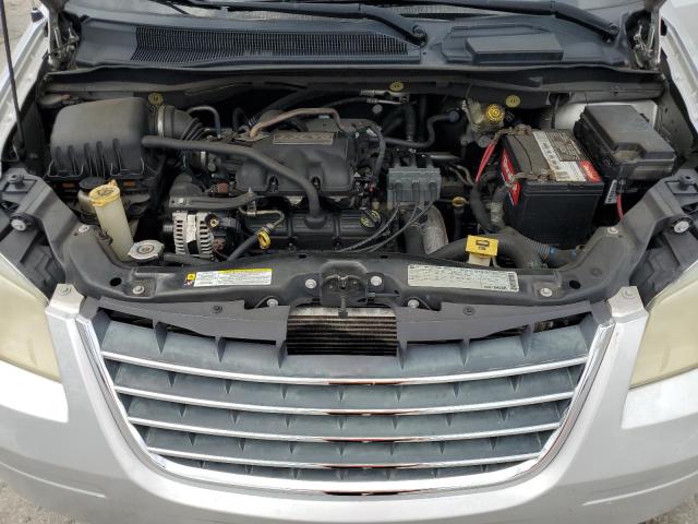 Photo 11 VIN: 2A4RR4DE7AR150649 - CHRYSLER TOWN & COU 