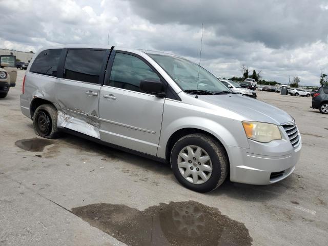 Photo 3 VIN: 2A4RR4DE7AR150649 - CHRYSLER TOWN & COU 