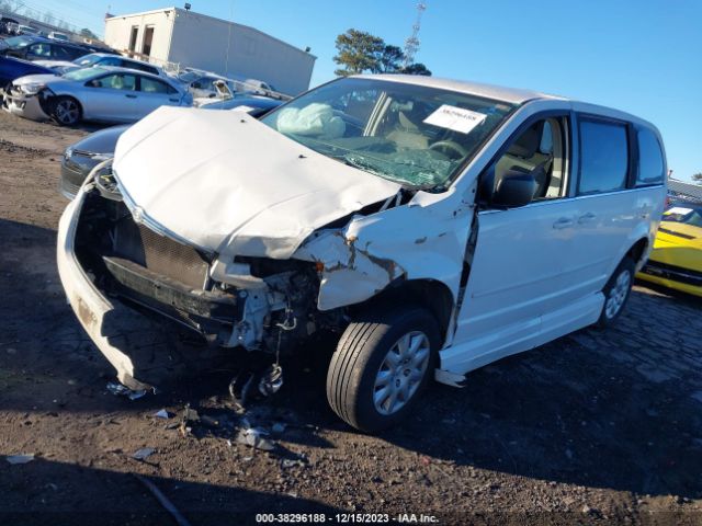 Photo 1 VIN: 2A4RR4DE8AR213631 - CHRYSLER TOWN & COUNTRY 