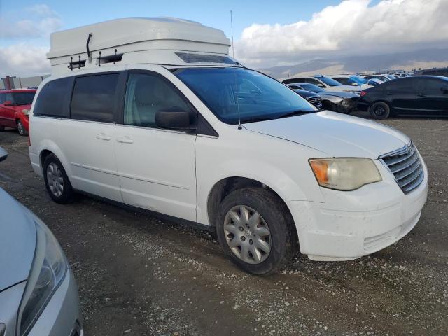 Photo 3 VIN: 2A4RR4DE8AR316029 - CHRYSLER MINIVAN 