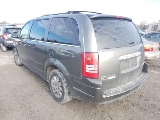 Photo 2 VIN: 2A4RR4DE9AR334040 - CHRYSLER TOWN & COU 