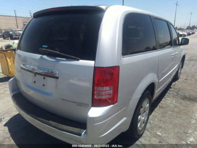 Photo 3 VIN: 2A4RR4DEXAR127530 - CHRYSLER TOWN & COUNTRY 