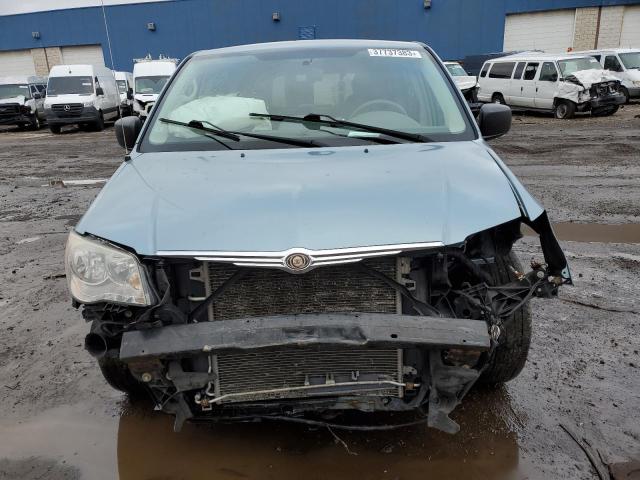 Photo 4 VIN: 2A4RR4DEXAR143081 - CHRYSLER TOWN & COU 