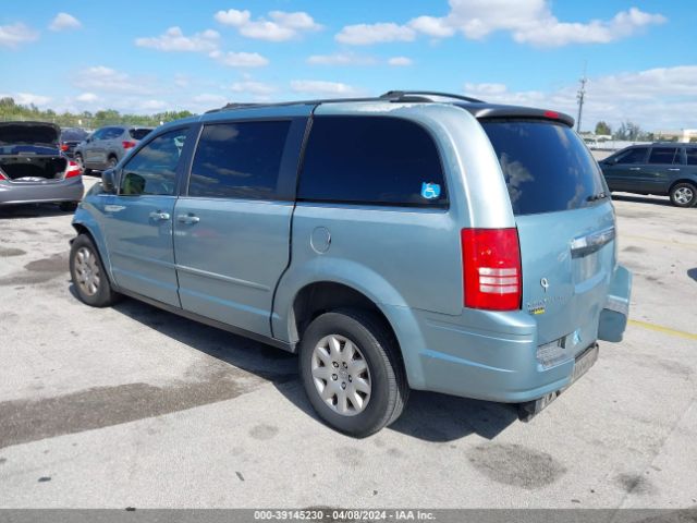 Photo 2 VIN: 2A4RR4DEXAR167784 - CHRYSLER TOWN & COUNTRY 