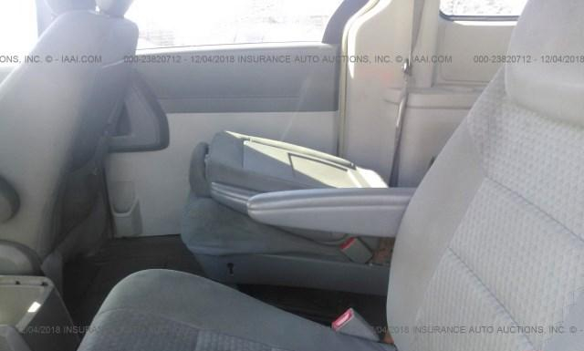 Photo 7 VIN: 2A4RR4DEXAR322835 - CHRYSLER TOWN AND COUNTRY 