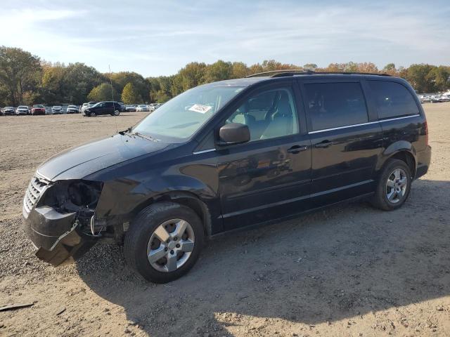 Photo 0 VIN: 2A4RR4DEXAR346827 - CHRYSLER TOWN & COU 