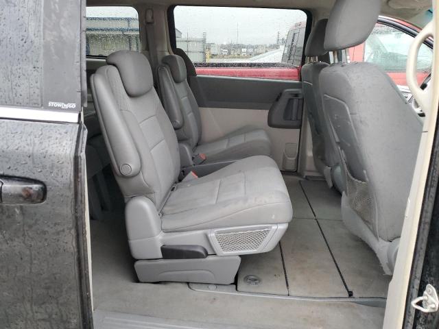 Photo 10 VIN: 2A4RR5D10AR108505 - CHRYSLER TOWN & COU 