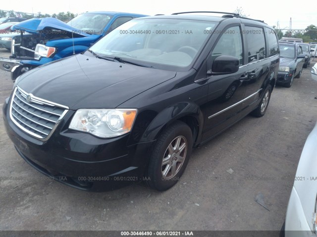 Photo 1 VIN: 2A4RR5D10AR189747 - CHRYSLER TOWN & COUNTRY 