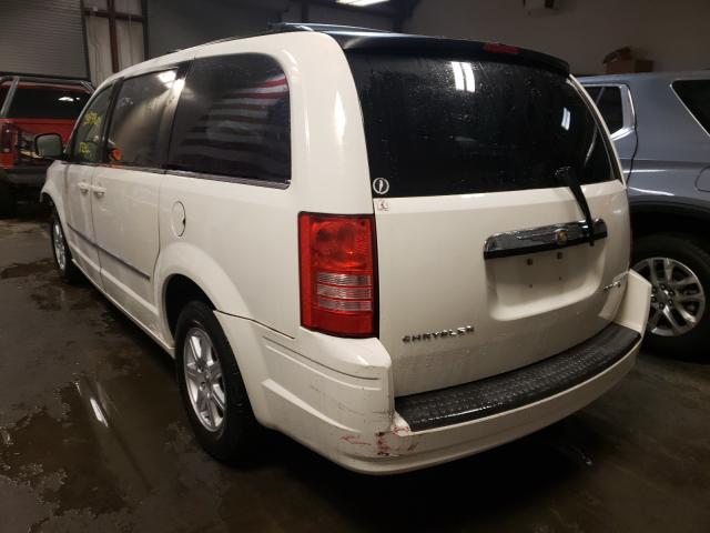 Photo 2 VIN: 2A4RR5D10AR189764 - CHRYSLER TOWN & COU 