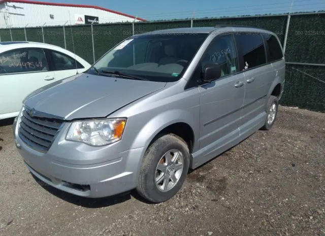 Photo 1 VIN: 2A4RR5D10AR217501 - CHRYSLER TOWN & COUNTRY 