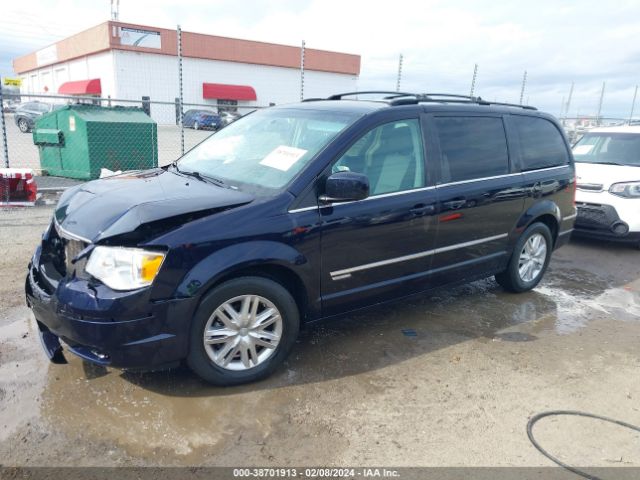 Photo 1 VIN: 2A4RR5D10AR289671 - CHRYSLER TOWN & COUNTRY 