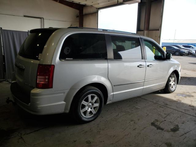 Photo 2 VIN: 2A4RR5D10AR337122 - CHRYSLER TOWN & COU 