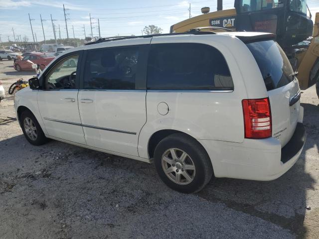 Photo 1 VIN: 2A4RR5D10AR337198 - CHRYSLER TOWN & COU 