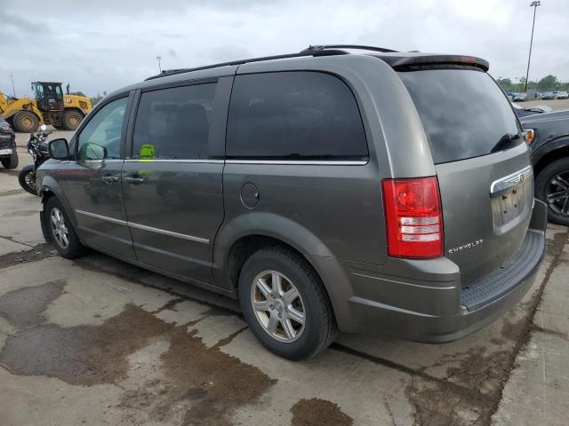 Photo 1 VIN: 2A4RR5D10AR338965 - CHRYSLER TOWN & COU 