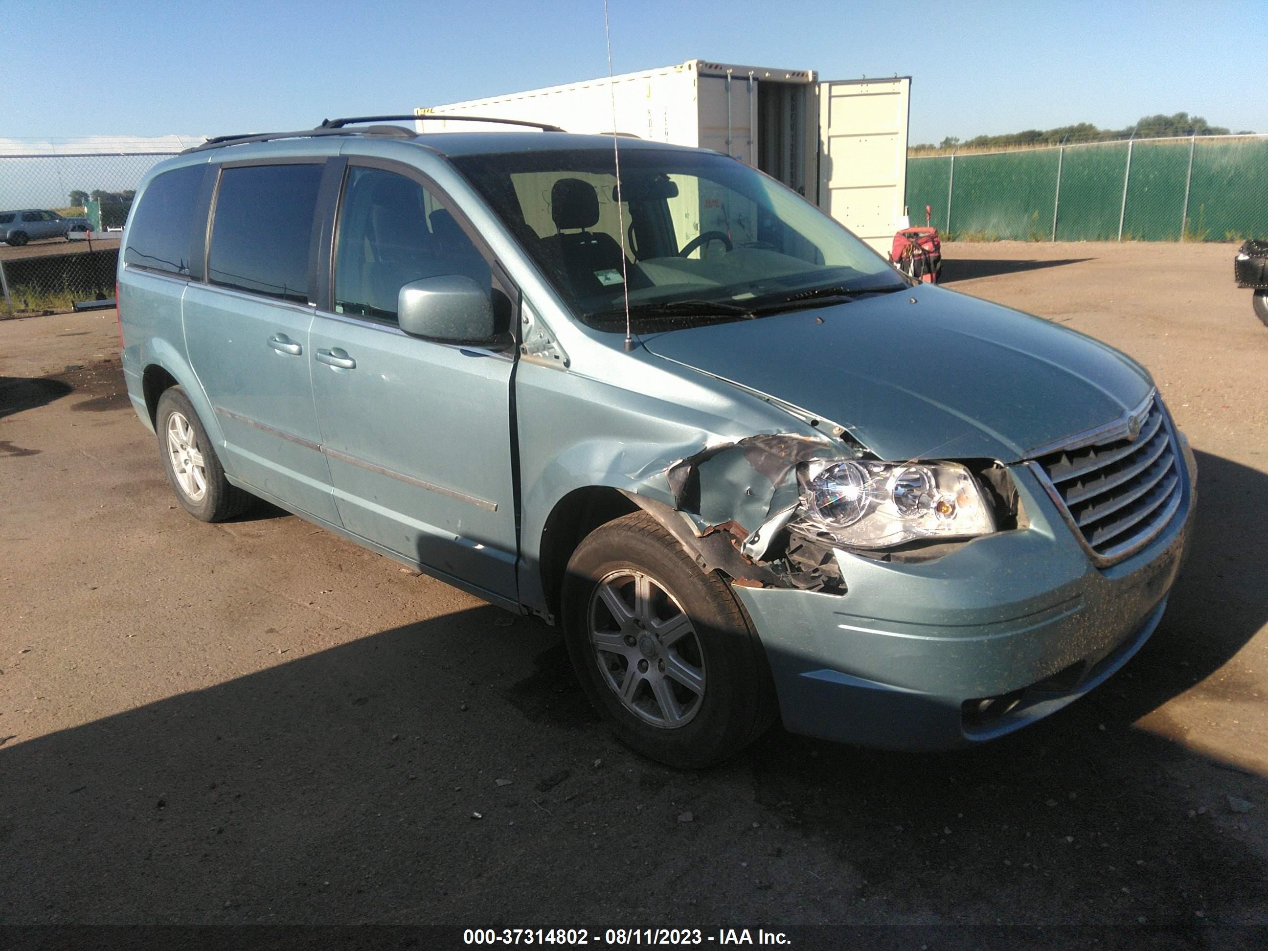 Photo 5 VIN: 2A4RR5D10AR430867 - CHRYSLER TOWN & COUNTRY 