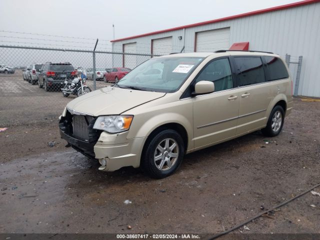 Photo 1 VIN: 2A4RR5D10AR460497 - CHRYSLER TOWN & COUNTRY 