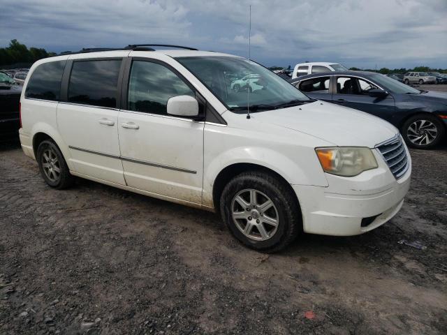 Photo 3 VIN: 2A4RR5D10AR492897 - CHRYSLER TOWN & COU 