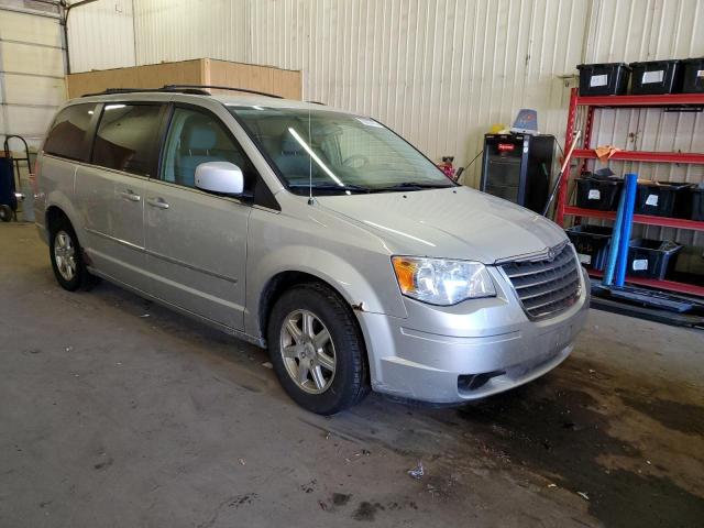 Photo 3 VIN: 2A4RR5D11AR141688 - CHRYSLER MINIVAN 