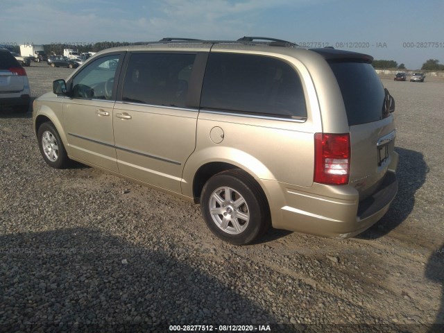 Photo 2 VIN: 2A4RR5D11AR183844 - CHRYSLER TOWN & COUNTRY 