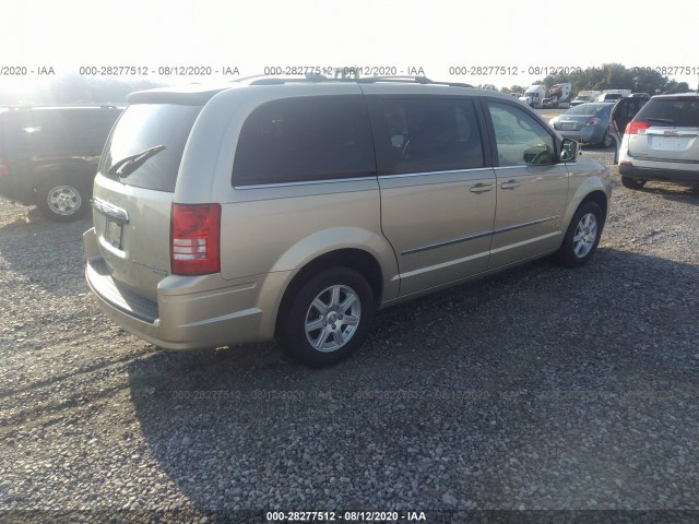 Photo 3 VIN: 2A4RR5D11AR183844 - CHRYSLER TOWN & COUNTRY 