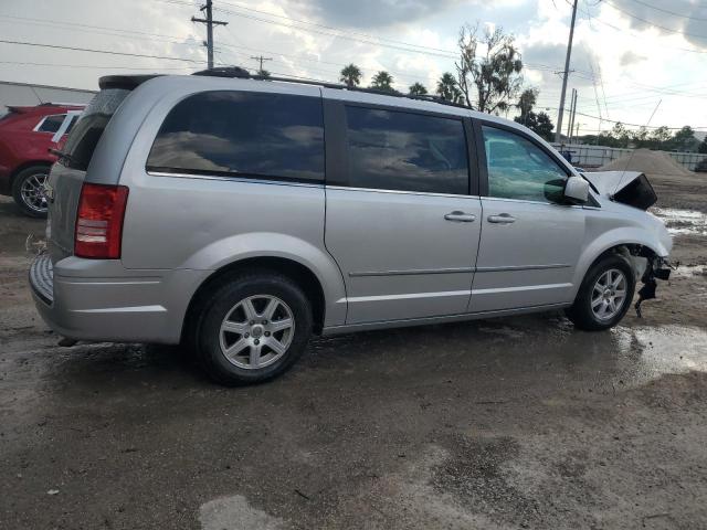 Photo 2 VIN: 2A4RR5D11AR206278 - CHRYSLER TOWN & COU 